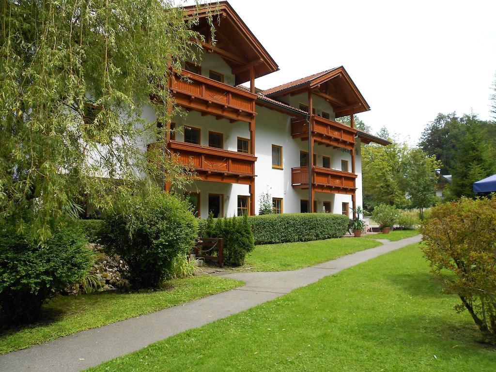 Aparthotel Alpenpark Kochel am See Zimmer foto
